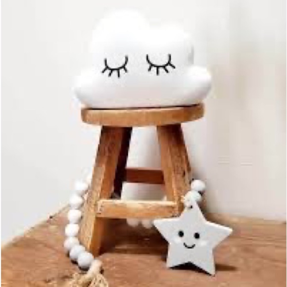 Cute “above the clouds” wax warmer